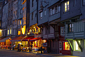 Abend am Hafen von Honfleur, Dept. Calvados, Normandie, Frankreich, Europa