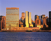 United Nations Building, midtown skyline, Manhattan. New York City, USA