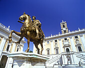 Marcus aurelius statue, Piazza di campidoglio, Rome, Italy.