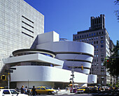 Guggenheim museum, Fifth avenue, Manhattan, New York, USA.