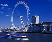 Tour boat, London eye, Southbank, London, England, U.K.
