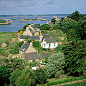 Brehat Island skyline. Houses and see. Bretagne. France