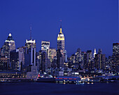 Mid-town skyline, Manhattan, New York, USA