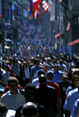 Crowds, Fifth Avenue, Midtown, Manhattan, New York, USA