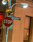 Broad Street sign, Downtown, Manhattan, New York, USA