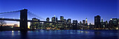 Brooklyn bridge, Downtown skyline, Manhattan, New York, USA