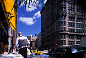 Outdoor tables, Cafe, Madison Avenue, Midtown, Manhattan, New York, USA