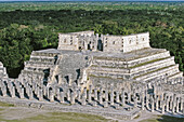 Chichen Itza Maya ruins. Yucatan. Mexico