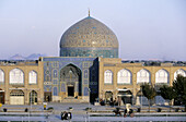 Sheikh Loftollah mosque, Meidan-E-Shah. Royal Place. Ispahan, Iran.