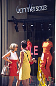 Schweiz Zürich Versace Modegeschaeft Schaufenster