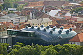 Kunsthaus Graz. New Art Museum. View from Schlossberg. Architects: Peter Cook & Colin Fournier (b.2003). Graz. Styria (Stiermark). Austria. 2004.