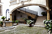 Antique courtyard. Palma de Mallorca. Majorca. Balearic Islands. Spain