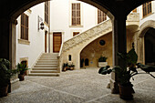 Antique courtyard. Palma de Mallorca. Majorca. Balearic Islands. Spain