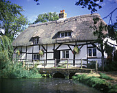 Fulling mill cottage, Arlesford village, Hampshire, England, UK
