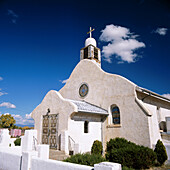 Adobe church in San Ysidro. Jemez Mountains area. New Mexico, USA