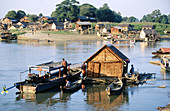 Irrawaddy (Ayeyarwady) river. Mandalay. Myanmar (Burma).