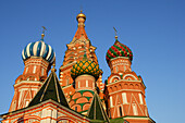 Basilius Kathedrale am südlichen Ende des Roten Platz, eigentlich: Kathedrale des Basilius des Glückseligen, auch bekannt unter den Namen Mariae Schutz und Fuerbitten Kathedrale am Graben, Moskau, Russland