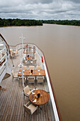 Lido Deck von MS Europa während Amazonas Expedition, Rio do Cajari, Para, Brasilien, Südamerika