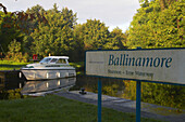Außenaufnahme, Shannon & Erne Waterway, Public Marina, Ballinamore, County Leitrim, Irland, Europa