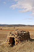 Farmer shelter in Alcalatén region. Vistabella. Castellon province. Comunidad Valenciana. Spain