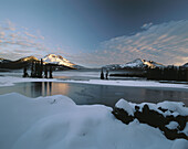 Early winter snow covers South Sister, Broken Top and Sparks Lake. Deschutes National Forest. Oregon. USA
