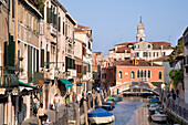 Kanal und Kirche, Venedig, Venetien, Italien