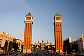 Placa Espana and Museu Nacional d'Art de Catalunya, Eixample, Barcelona, Katalonien, Spanien
