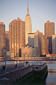 Blick von Queens auf Manhattan, New York, USA, Amerika