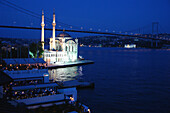 Ortaköy Camii, Istanbul, Türkei