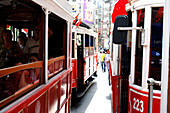 Trambahn, Istiklal Caddesi, Istanbul, Türkei