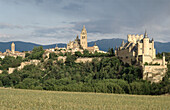 Segovia (from left to right): St. Stephen s Church, Cathedral and Alcázar. Castilla-León, Spain