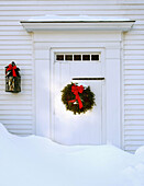 Christmas door. Gloucester. USA.