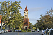 The city square of the town Niagara on the Lake, Ontario. Here the town clock is the centerpiece of the town. Canada