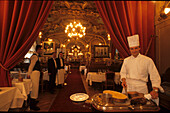 Cook and waiters at the restaurant Le Train Bleu, built for the 1900 World Exposition, 12. Arrondissement, Paris, France, Europe