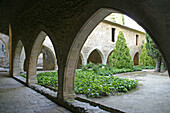 Cloister of Santes Creus Monastery. Cister route (XIII-XIVth century). Alt Camp. Tarragona province. Catalonia. Spain.