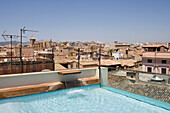 Pool auf Dachterrasse vom Hotel Tres, Palma, Mallorca, Balearen, Spanien, Europa