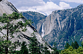 Yosemite Falls, Yosemite National Park. California, USA