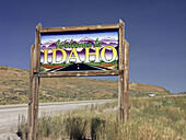 Welcome to Idaho sign