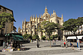 Plaza Mayor (Main square) and Cathedral. Segovia. Castilla León. Spain