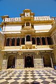 Interior courtyard, the City Palace, Udaipur, Rajasthan, India