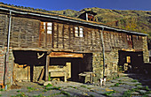 Typical rural houses. Tejedo de Sil, Alto Sil, León province, Castilla-León, Spain