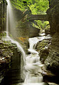 Falls, Watkins Glen State Park, New York, USA
