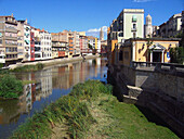Onyar River. Girona. Spain