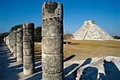 The Castle (Pyramid of Kukulcan)and Peristyle, Chichén Itzá. Mexico
