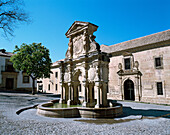 Santa Marías fountain and square (1564). Baeza. Jaén province. Spain