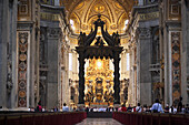 Altar im Petersdom, Vatikanstadt, Rom, Italien
