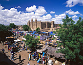 Great Mosque and market, Djenné. Mali