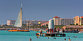 Aruba Palm beach, Strand, Niederländische Antillen, Palm Pleasure Katamaran