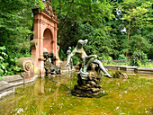 Herzog Alfred Brunnen im Hofgarten, Coburg, Franken, Bayern, Deutschland