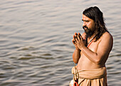 Man praying, Allahabad. Uttar Pradesh, India